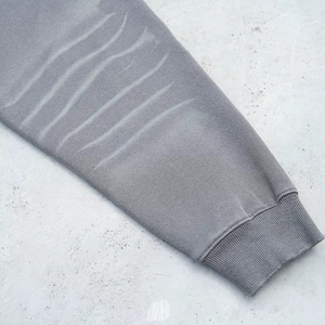 Sudadera con Capucha y Cremallera para Hombre, Corte Regular, Color Gris, Largo Regular, Algodón French Terry, Diseño Desgastado con Bolsillos, Invierno - Product Image 5