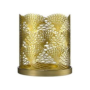 Porte-bougies décoratifs en métal qui rehaussent les espaces de vie avec une lueur subtile, une éclairage chaleureux et un attrait intemporel. - Product Image 2