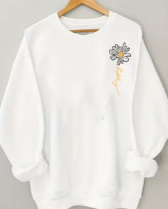 เสื้อสเวตเตอร์ถักแขนยาวสีเขียวมิ้นท์สไตล์วินเทจทรงโอเวอร์ไซส์สำหรับผู้หญิง คอกลม ผ้าคอตตอนผสม ปักลายหน้ายิ้ม แฟชั่นสตรีทแวร์สำหรับฤดูใบไม้ผลิ - Product Image 4