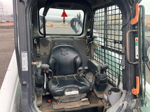 Chargeuse compacte sur pneus S740 2020 avec cabine fermée, machine de construction haute performance - Product Image 4