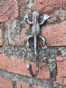 Retro Cast Iron Lizard Decorative <b>Hook</b> | <b>Wall</b> Hanger <b>for</b> <b>Keys</b> & Coats | Antique Metal Animal <b>Wall</b> Decor - Product Image 2