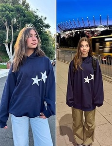 เสื้อฮู้ดผู้ชายสีน้ำเงินกรมท่า ผ้าฟลีซผสมโพลีเอสเตอร์/คอตตอน เป็นมิตรต่อสิ่งแวดล้อม ทรงโอเวอร์ไซส์ พิมพ์ลายดาวสีขาวด้านหน้า - Product Image 6