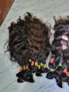 Extensiones de cabello virgen de textura natural Remy indio, cabello crudo liso a granel, tejido de cabello de templo indio del Sur - Product Image 3