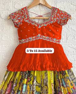 Ensemble Lehenga ethnique pour bébé fille – Tenue de fête élégante pour mariage et festivals - Product Image 3