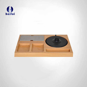 Vassoio di benvenuto in legno naturale e bollitore elettrico in acciaio inossidabile complementare - Product Image 1