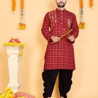 Ensemble de vêtements élégants pour couple Navratri, comprenant un kurta en coton pour homme et un dhoti pour femme, prix de gros par Royal Exports