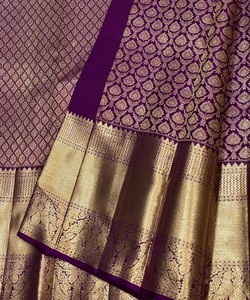 Purple Silk <b>Saree</b> with Gold Floral Pattern Traditional Indian Wedding Wear Banarasi Style for Women - Product Image 5