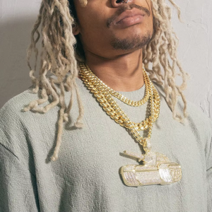 Collar con colgante en tono dorado con incrustaciones de moissanita para hombre, estilo hip hop, joyería de moda. - Product Image 1