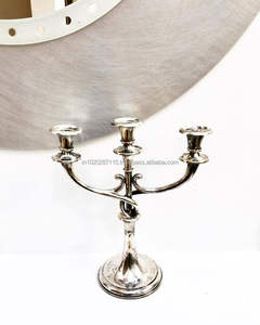 Lujoso centro de mesa de candelabros de aluminio para ceremonias formales mesas festivas y comedor con velas - Product Image 4