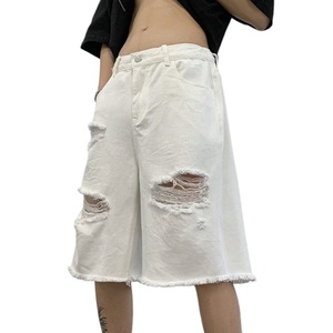 Jeans américains déchirés à bords bruts pour hommes 100% coton Straight Five Points Pants Shorts avec design ample Sense - Product Image 1