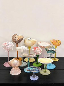Copas de Martini Personalizadas Hechas a Mano con Conchas Marinas, Ligeras, Reutilizables, Regalos Personalizados para Damas de Honor, Despedida de Soltera - Product Image 5