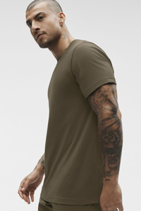 T-shirt pour homme en coton doux à col rond, couleur unie, manches courtes, décontracté, tendance, léger et confortable - Product Image 3
