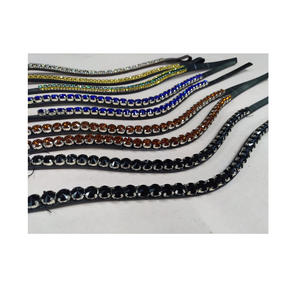 Brochas de cuero de alta calidad, con cristales - Product Image 1