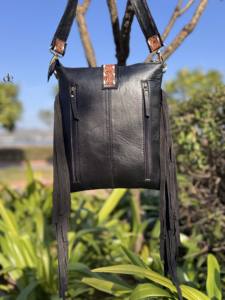 Nouveauté : Sac à main sculpté à la main en cuir de vache véritable avec franges, style bohème, sacs très vendus pour femmes - Product Image 5