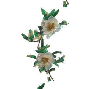 Motifs floraux en feutre non tissé avec des paillettes en forme de feuilles, faits à la main, pour textiles de maison - Product Image 1