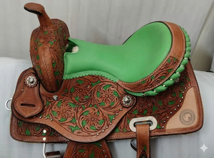 Selle de cheval western rustique en cuir avec motif floral gravé, assise large pour de longues balades à cheval et tâches de ranch, ensemble complet de sellerie inclus. - Product Image 4