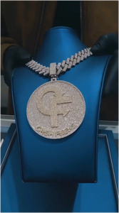 Colgante Hip Hop 3D Personalizado de Fábrica con Nombre, Diamantes Moissanita VVS, Cadena Cubana, Colgante de Moissanita para Hombre, Joyería Iced Out - Product Image 3