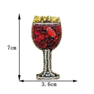 Breloque de sac perlée, porte-clés fleur d'hibiscus rouge, broderie de perles faite à la main, accessoire floral tropical pour sac à main par glowin fashion - Product Image 1