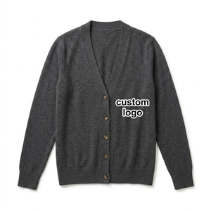 Cardigan en laine mérinos pour femme avec logo personnalisé, texture brossée, col en V, manches longues, pull de haute qualité, pull en tricot doux et raffiné - Product Image 1