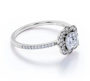 แหวนหมั้นมอสซาไนต์ทรงคุชชั่น 1.40 กะรัต สไตล์วินเทจ ชุบทอง 14K ดีไซน์รัศมี คลาสสิก แหวนขอแต่งงานสุดพิเศษ - Product Image 2