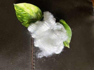 Rắn Phong Cách 6D 15D Tái Tạo Polyester Staple Sợi Ngọn Lửa Chống Cháy Tái Chế Cho Nệm Thảm Bông Làm Đầy Vật Liệu - Product Image 4