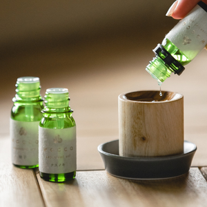 Huile essentielle de camphre 100% pure fabriquée au Japon - Aromathérapie, parfum boisé et rafraîchissant - Product Image 4