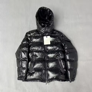 เสื้อโค้ทกันน้ำแบบมีฮู้ดสไตล์มองโกเลียสุดคลาสสิกระดับไฮเอนด์ สีดำ พร้อมซิป  บุด้วยขนเป็ดขาวหนานุ่ม อบอุ่น ระบายอากาศได้ดี  พร้อมเทคโนโลยี NFC ให้ความสบาย - Product Image 3