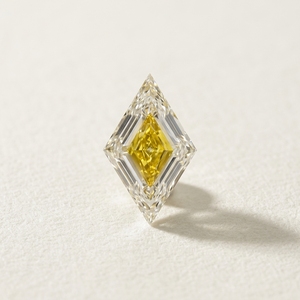 Diamante Cultivado en Laboratorio, Corte Lozenge, Dos Tonos, Amarillo y Blanco, CVD HPHT, para Joyería, RAAMAA LG22927 - Product Image 4