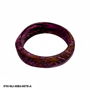 Brazalete de madera artesanal con acabado en morado envejecido, brazalete étnico llamativo y robusto para mujer - Product Image 5