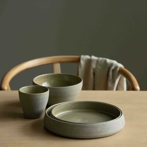 Assiette de rangement alimentaire en céramique ronde pour restaurant de restauration rapide, vaisselle commerciale, par Universal Overseas – Meilleures ventes - Product Image 1