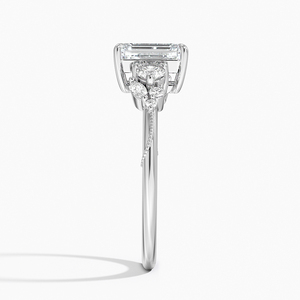 Bague BOJ 031 en argent 925, taille émeraude, camélia, trois pierres, halo de diamants, 2 carats, couleur D, VVS1, moissanite certifiée GRA, prix bas - Product Image 3