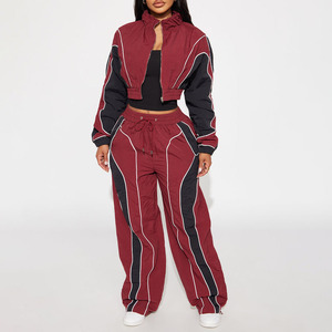 Ensemble de survêtement pour femme, couleur marron, blocs de couleur, manches longues, coupe ample, pantalon sportif deux pièces avec bande latérale, à porter toute l'année - Product Image 1