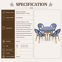 Ensemble de salle à manger d'extérieur en rotin, table ronde 4 places avec chaises, motif gris et blanc, mobilier de jardin contemporain résistant aux intempéries