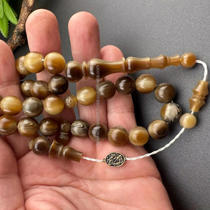 Cuentas Redondas de Hueso de Búfalo Talladas, Color Beige, Orificio Ancho para Ensartar de 6 mm, Cuentas Tribales, 33 Piezas de Falak World Export - Product Image 1