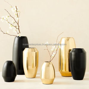 Jarrón de Flores de Metal de Diseño de Lujo para Decoración de Interiores de Hogar Contemporáneo, Adorno Floral para Mesa de Sala de Estar - Product Image 3