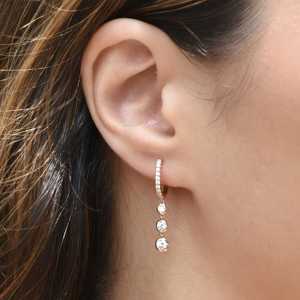 Pendientes de Aro con Diamantes Colgantes, Oro Sólido de 14k, Engaste de Bisel, Diamantes Redondos Cultivados en Laboratorio, Elegantes y Clásicos, Precio de Fábrica B2B - Product Image 2
