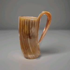 Taza de Cuerno de Búfalo Hecha a Mano, Ecológica, con Forma Natural, Asa Pulida, Arte Rústico Moderno, Coleccionable, Duradera, Regalo Festivo Global - Product Image 4