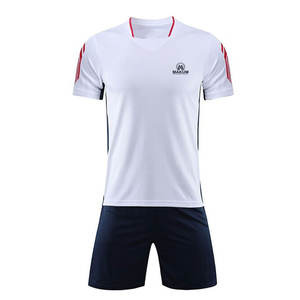 Uniforme de Fútbol Profesional para Equipos con Tela de Fácil Cuidado y Diseño de Ajuste Perfecto - Product Image 1