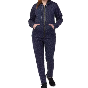 Conjunto Deportivo para Mujer con Capucha, Bloques de Color Rojo y Negro, Sudadera Casual con Cremallera Frontal y Mangas Largas, y Pantalones con Bolsillos Laterales - Product Image 6