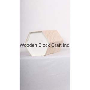 Poubelle décorative ouverte faite à la main en carton PP imprimé au bloc, avec enveloppe en tissu 100 % coton. - Product Image 5