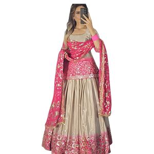 Lehenga Choli rosa y beige bordado con estampado floral y diseño de cuello barco con manga corta - Product Image 1