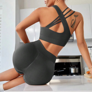 Conjunto de Yoga para Mujer con Logotipo Personalizado, Nuevas Tendencias de Moda, Bra Deportivo Sin Costuras, Shorts de Ciclismo con Efecto Levanta Glúteos - Product Image 4