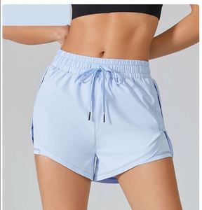 Shorts de sport pour femmes à taille haute bleu clair avec cordon de serrage, tissu tricoté à séchage rapide, coupe régulière, couleur unie, style sportif - Product Image 1