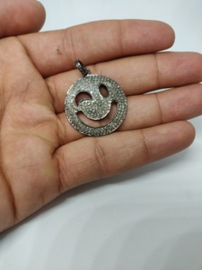 Pendentif SMILEY en argent sterling 925 serti de diamants 30x30MM - Product Image 6