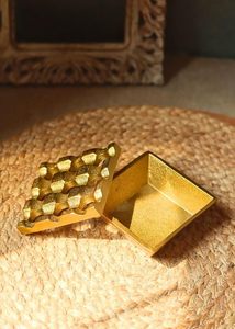 Cenicero de Cigarrillos de Latón Dorado Antiguo con Soporte para Cigarros, Cuadrado, Decorativo, para Mesa, Hogar u Oficina - Product Image 2