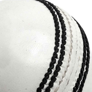 Pelota de Cricket Dura Hecha en Pakistán, Equipo Deportivo de Alta Calidad, Pieza Nueva, Pelota Dura Premium Cosida a Mano para Venta al Por Mayor - Product Image 3