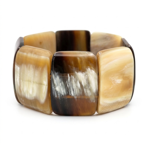 Brazalete Artesanal Ecológico Hecho a Mano con Cuerno de Búfalo para Mujer, Joyería de Diseño Único para Propietarios de Boutiques y Tiendas - Product Image 1