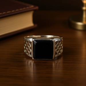 แหวนออนิกซ์สีดำสำหรับผู้ชาย น้ำหนัก 4.7 กรัม - Product Image 3