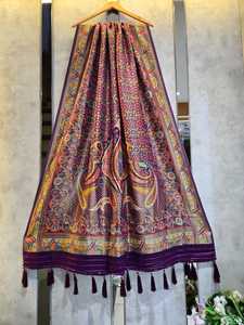 Dupatta en soie pashmina de qualité supérieure avec un design traditionnel élégant, idéal pour les mariages ethniques et les occasions festives pour femmes (7 HDP soie pashmina hd 1) - Product Image 6