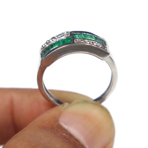 925 Sterling <b>Silver</b> <b>Emerald</b> with Diamond Cut Gemstone <b>Ring</b> Wholesale Natural <b>Emerald</b> Stone <b>Silver</b> <b>Ring</b> Jewelry Gift Engagement - Product Image 4